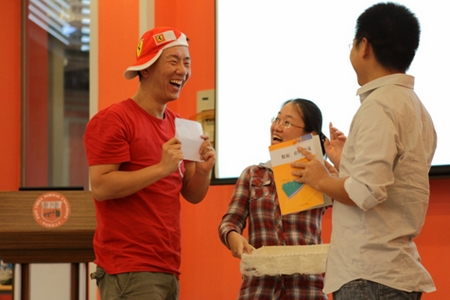 http://localhost:82/uploads/%E8%80%83%E4%B8%8A%E5%AE%B6%E9%87%8C%E8%B9%B2%E5%A4%A7%E5%AD%A6.jpg
