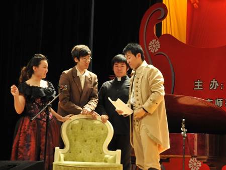 http://www.mbaold.ecnu.edu.cn/G_File/20111920554379.jpg