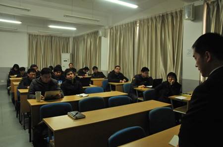 http://www.mbaold.ecnu.edu.cn/G_File/20123893120568.jpg