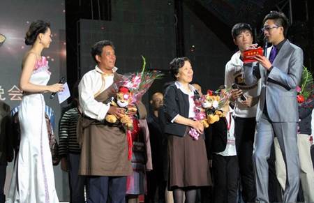 http://www.mbaold.ecnu.edu.cn/G_File/20111018125217307.jpg