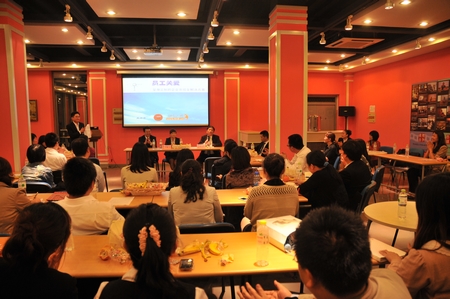 http://www.mbaold.ecnu.edu.cn/G_File/2012426172435660.jpg