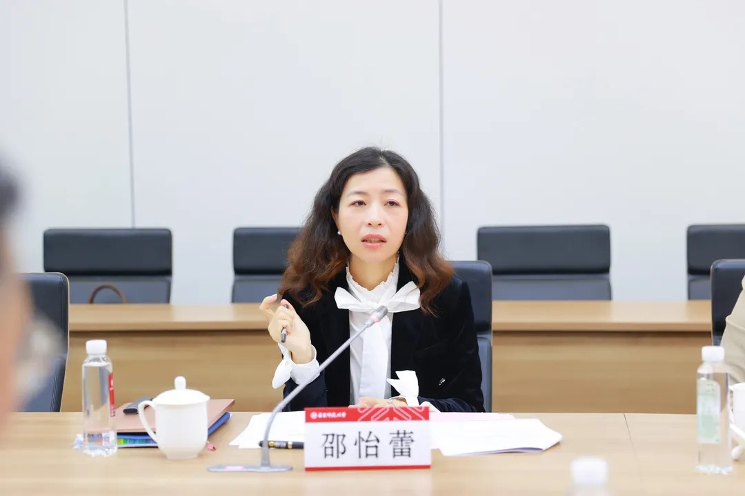 邵怡蕾.jpg